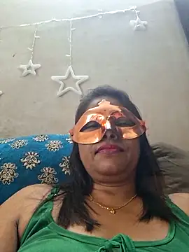 Snapshot of SIMIHOT chatting on October 2025 08:45:02 AM SIMIHOT online show from October 2025 08:45:02 AM