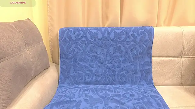 Snapshot of onebigkisss chatting on May 2026 08:55:02 AM onebigkisss online show from May 2026 08:55:02 AM
