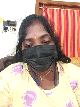 Snapshot of Tamil_Mithra chatting on October 2025 06:30:01 PM Tamil Mithra online show from October 2025 06:30:01 PM