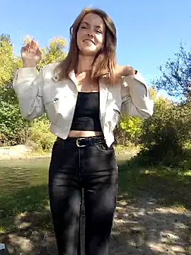 Snapshot of YOOUR_EVAA chatting on September 2025 06:26:02 AM YOOUR EVAA online show from September 2025 06:26:02 AM