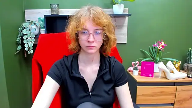 Snapshot of juicyPenny chatting on November 2025 07:29:02 AM juicyPenny online show from November 2025 07:29:02 AM