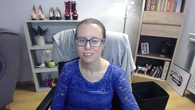 Snapshot of sweetxLizzy chatting on October 2025 04:34:02 AM sweetxLizzy online show from October 2025 04:34:02 AM