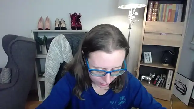 Snapshot of sweetxLizzy chatting on November 2025 05:30:02 AM sweetxLizzy online show from November 2025 05:30:02 AM