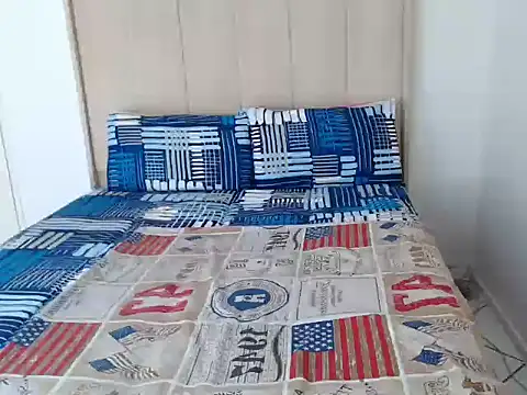 Abby 108 online show from October 2025 10:04:01 AM