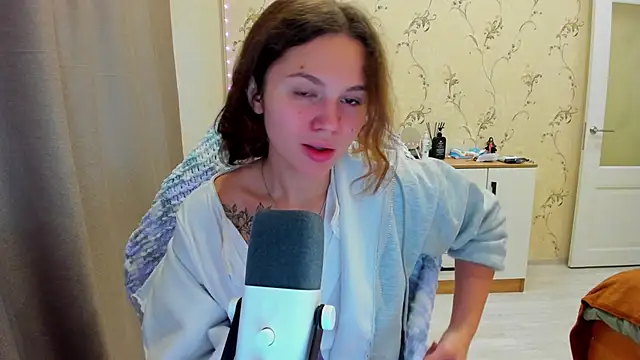 yourdreamm  online show from October 2025 06:11:02 AM