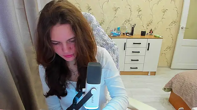 yourdreamm  online show from October 2025 08:02:02 AM