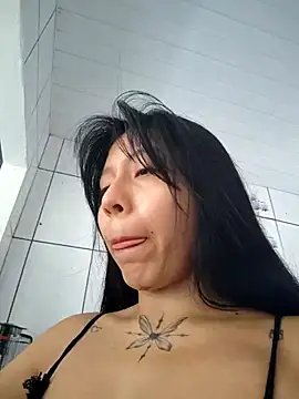 Lanmy 007 online show from October 2025 01:51:02 PM