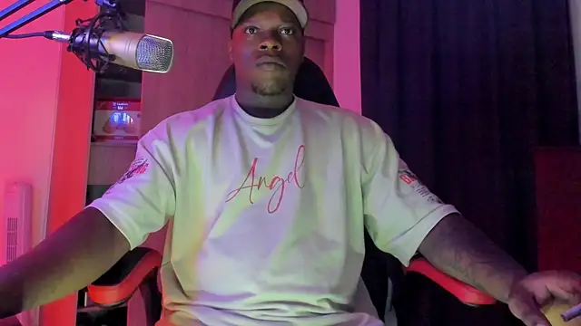 CorvisXnc0012 online show from October 2025 05:35:02 AM