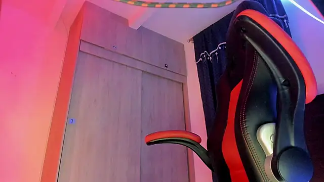 CorvisXnc0012 online show from November 2025 05:39:02 AM