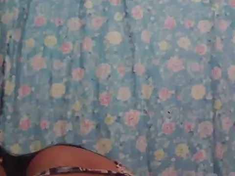 Snapshot of hotolivia34 chatting on November 2025 10:12:02 AM hotolivia34 online show from November 2025 10:12:02 AM