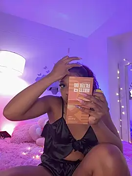  Zahara  online show from April 2026 11:05:02 PM