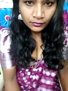Snapshot of Dharshini_7 chatting on October 2025 05:55:02 PM Dharshini 7 online show from October 2025 05:55:02 PM