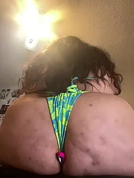 Snapshot of lulusatansbaby chatting on September 2025 12:32:01 PM lulusatansbaby online show from September 2025 12:32:01 PM