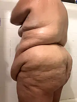 Snapshot of lulusatansbaby chatting on October 2025 09:51:01 AM lulusatansbaby online show from October 2025 09:51:01 AM