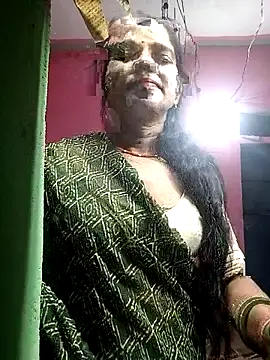 Cutreet online show from September 2025 05:28:01 PM