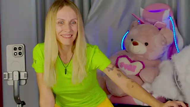 goddess kate   online show from November 2025 11:32:01 AM