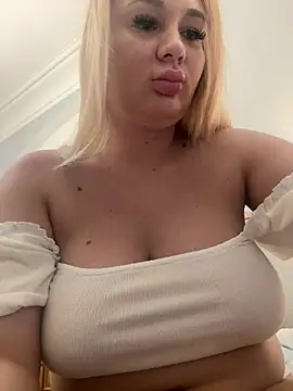 NellyExtraa online show from July 2026 05:28:01 PM