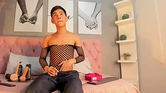 Snapshot of Jim_twink chatting on September 2025 02:12:01 AM Jim twink online show from September 2025 02:12:01 AM