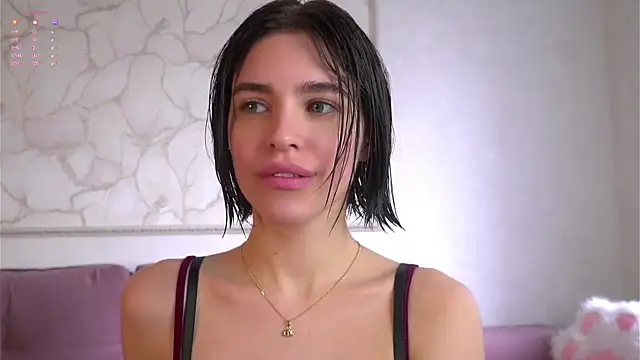 EleneButton online show from April 2026 01:15:01 AM