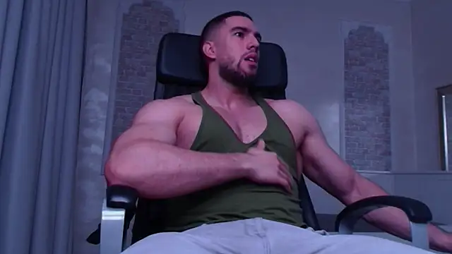 Snapshot of IvanHydee chatting on October 2025 04:45:01 AM IvanHydee online show from October 2025 04:45:01 AM