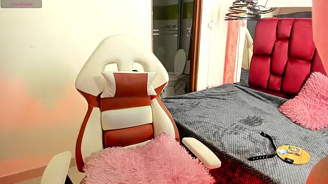 Sheilly brown online show from October 2025 06:52:01 PM