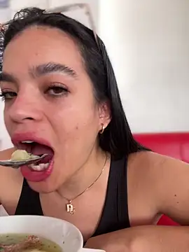 JuanitaMore01 online show from January 2026 03:16:02 PM