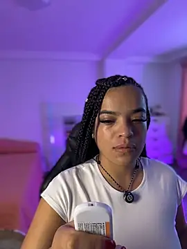 JuanitaMore01 online show from July 2026 08:04:02 PM