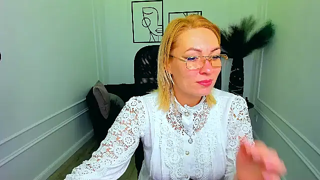 CamilaFatem online show from September 2025 07:46:02 PM