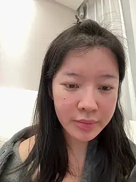 EnEn xiaobao online show from February 2026 10:22:02 AM