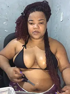 melcarioca1111 online show from November 2025 06:21:01 PM