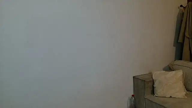 liloush   online show from September 2025 08:46:01 PM