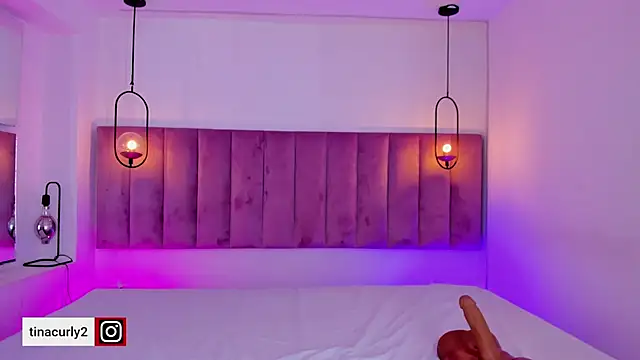 Tina curly online show from September 2025 03:33:02 AM