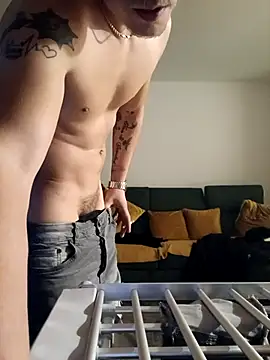 cameron334 online show from October 2025 02:26:01 AM