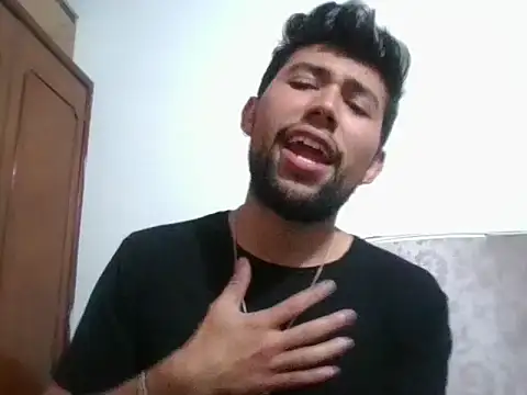 Snapshot of JGentleman chatting on October 2025 01:04:02 AM JGentleman online show from October 2025 01:04:02 AM