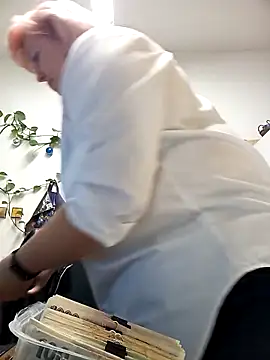 TerezaVelvet online show from October 2025 04:57:02 AM