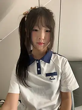 Snapshot of lelebaybay888 chatting on October 2025 03:32:01 PM lelebaybay888 online show from October 2025 03:32:01 PM