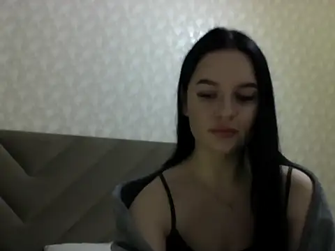 Snapshot of Lulii24 chatting on September 2025 09:52:02 PM Lulii24 online show from September 2025 09:52:02 PM