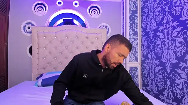 magnus serket online show from December 2025 11:37:01 AM