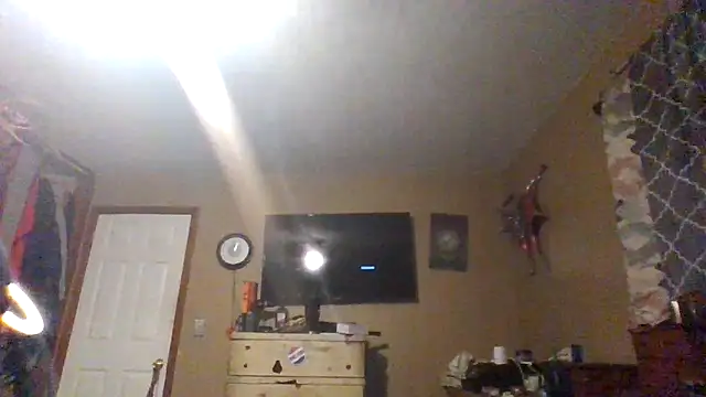 flavi1996 online show from October 2025 07:01:02 PM