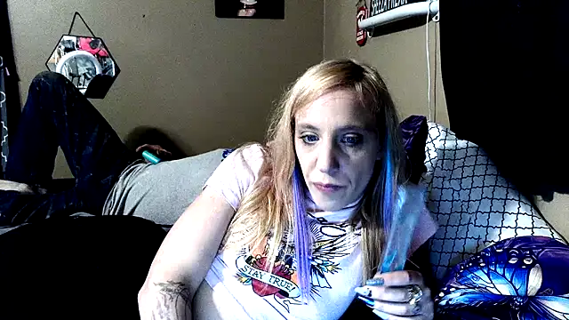 flavi1996 online show from October 2025 01:58:02 AM