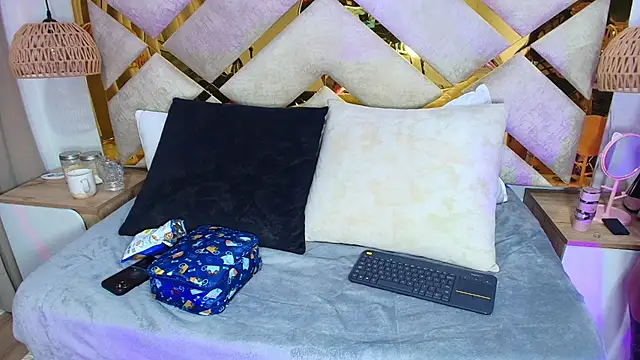 Scarlett Vegaa online show from September 2025 11:44:01 AM