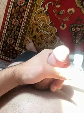 Snapshot of louaisex chatting on November 2025 07:18:02 AM louaisex online show from November 2025 07:18:02 AM