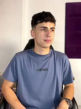 Snapshot of AdrianRinaldi chatting on October 2025 08:24:01 AM AdrianRinaldi online show from October 2025 08:24:01 AM