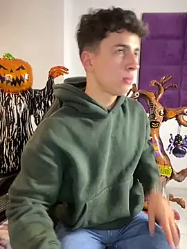 Snapshot of AdrianRinaldi chatting on November 2025 08:11:01 PM AdrianRinaldi online show from November 2025 08:11:01 PM