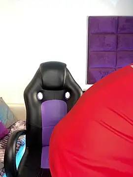 Snapshot of AdrianRinaldi chatting on November 2025 08:09:01 PM AdrianRinaldi online show from November 2025 08:09:01 PM