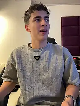 AdrianRinaldi online show from February 2026 08:01:02 PM