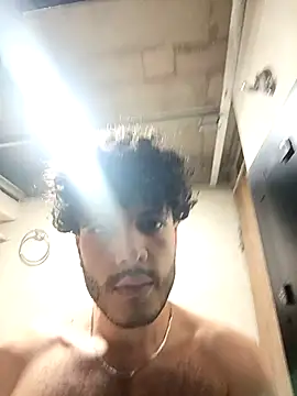 Rafael Mendezz online show from December 2025 06:15:01 PM