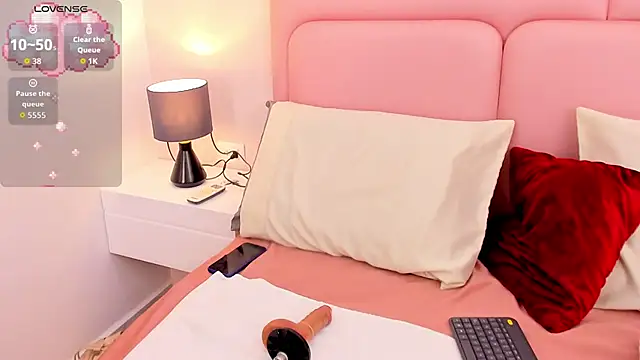 alma leyton online show from October 2025 08:11:02 PM