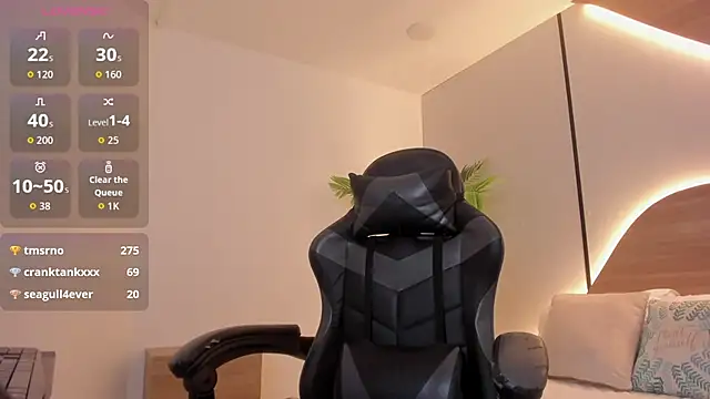 samantha 17  online show from December 2025 02:35:01 PM