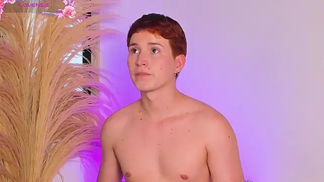 Eragonbooy online show from November 2025 06:06:01 PM